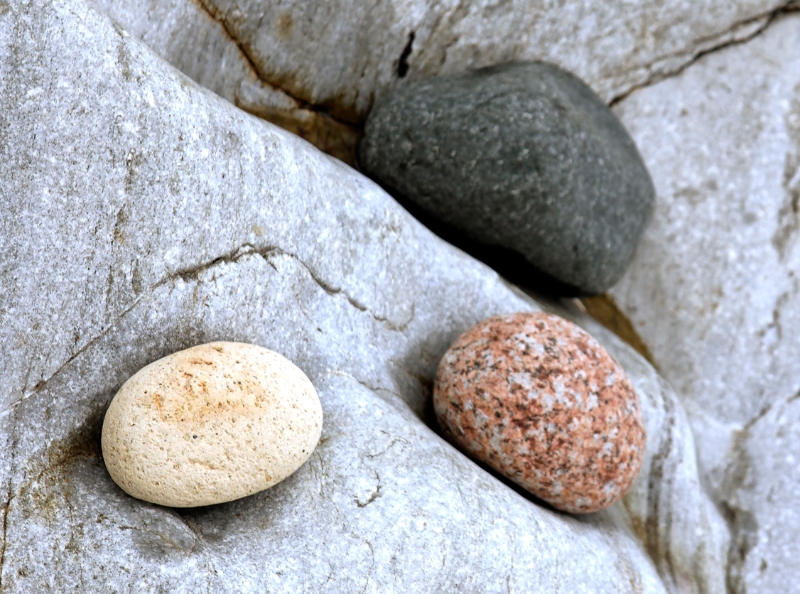 Stones Scotland 2.jpg - Stones